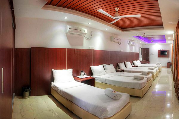 Jumbo Room
