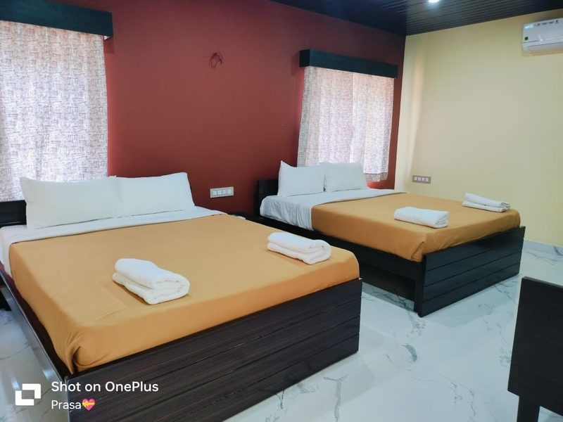 5-Bed Mixed Dormitory Room