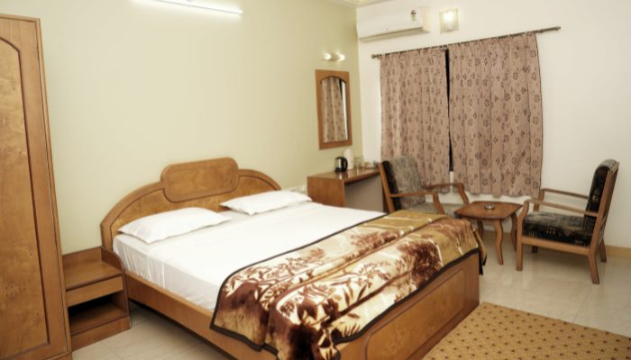 Deluxe Cottage — Single sharing