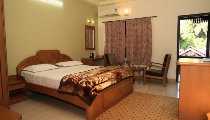 Deluxe Cottage — Double Sharing