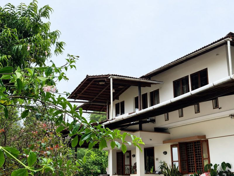 Misty Bridge Home Stay