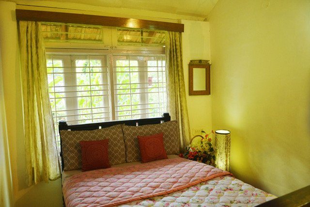House of 5 Bedrooms and 3 Baths
