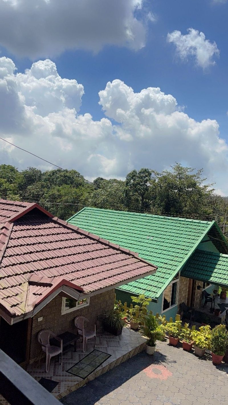 2BEDROOM COTTAGE 01 — official property photo
