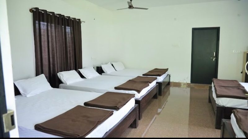 Santhasa Homestay
