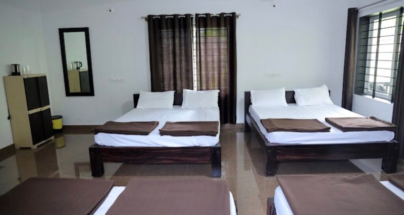 Santhasa Homestay