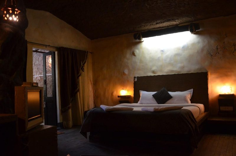 Lithic Room