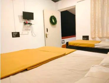 Room 4