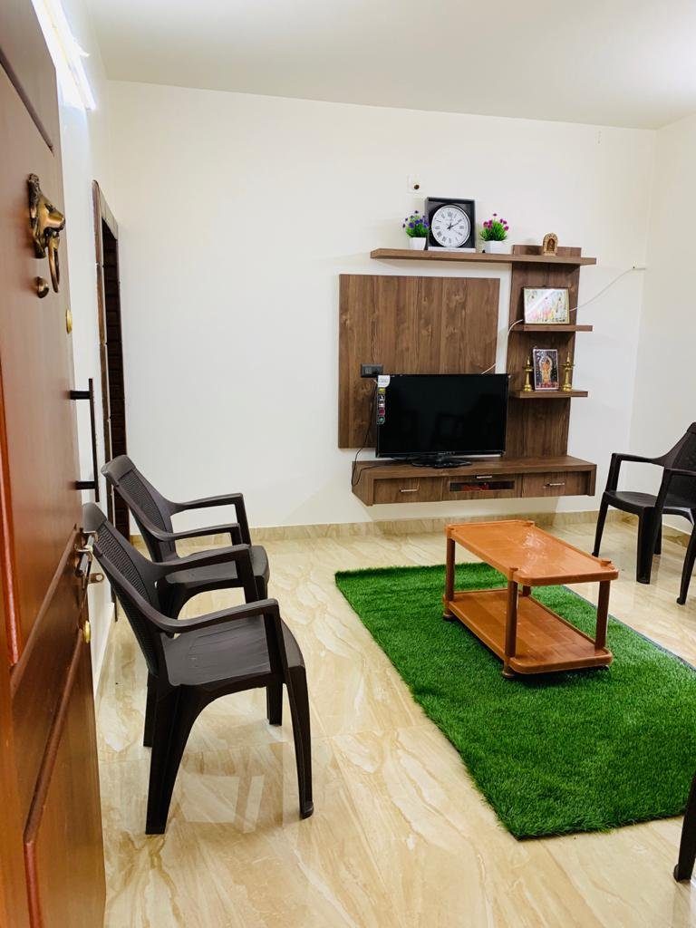 2BHK HOUSE HALL