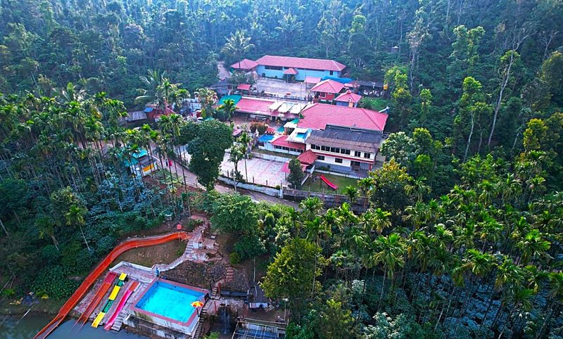 Hullimakki Homestay