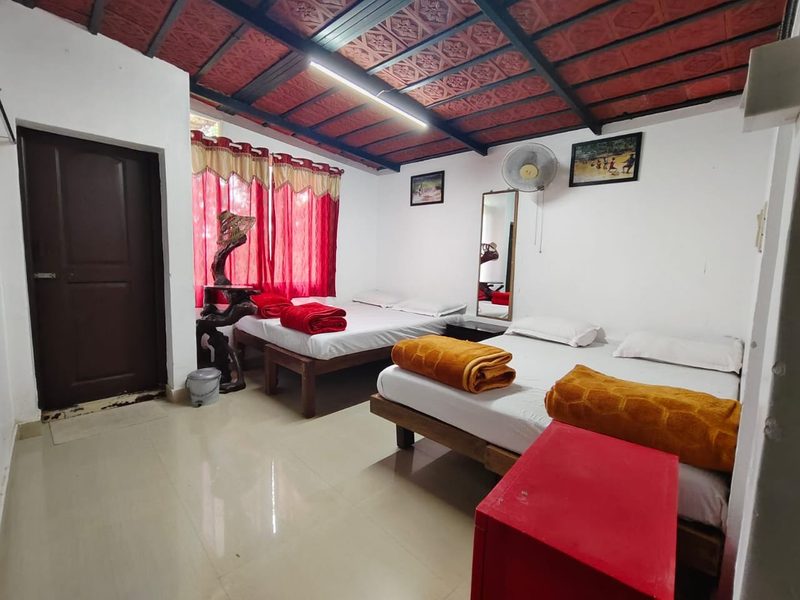 Hullimakki Homestay