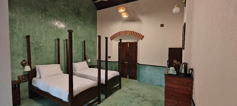 Villa Aroor