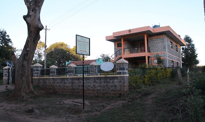 Villa and rooms