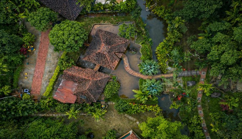 Golden Leaf Resort