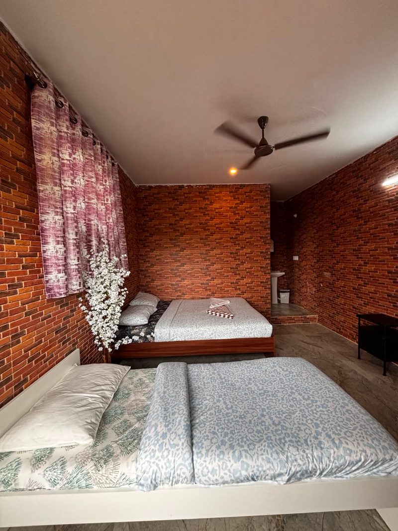 3 Sharing Premium Rooms