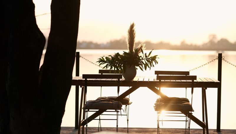 Alaara Lakehouse