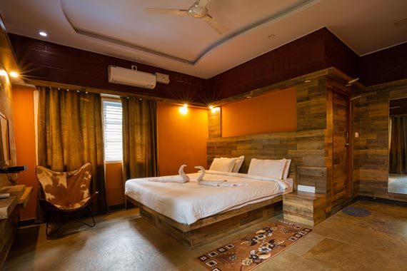 Couple Room