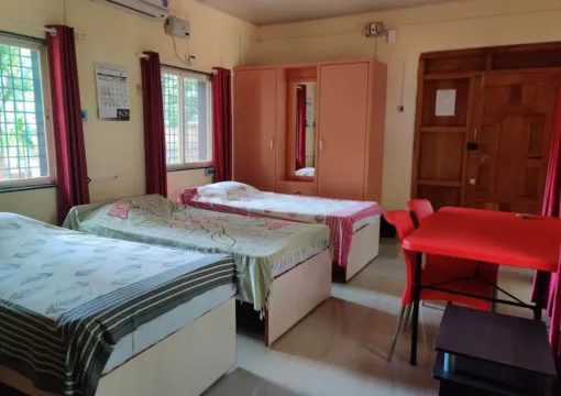 Deluxe Room with Kitchenette (D2)