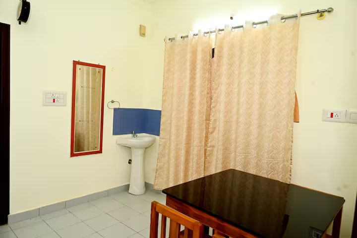 Madikeri Kuppendare Coorg Homestay