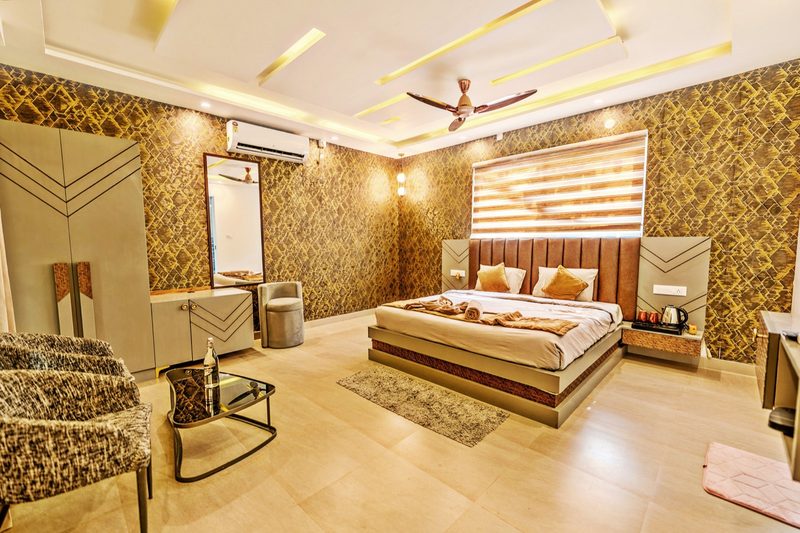 Kaadgal Resort