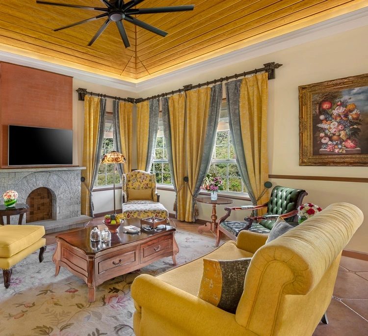 Grand Hill View Suite