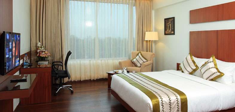 PREMIUM ROOM