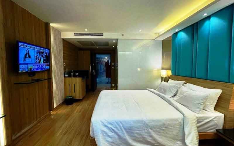 Emerald Lite without Balcony