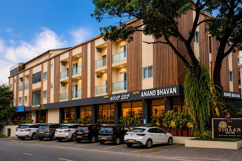 Sai Vihaar Inn & Suites