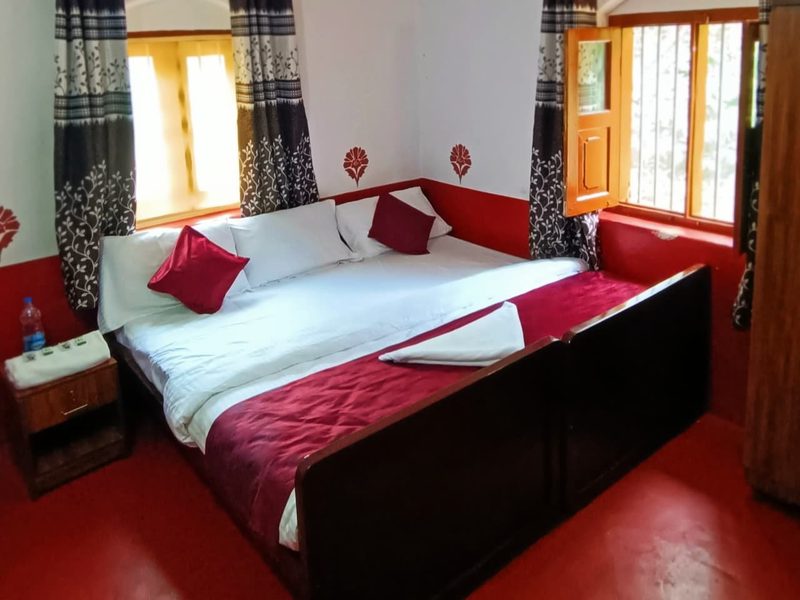 Deluxe Room 3