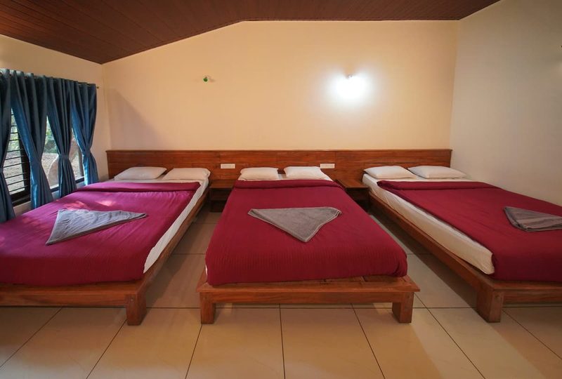 Large deluxe room