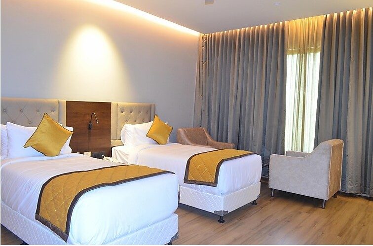 Standard Twin Bed Room