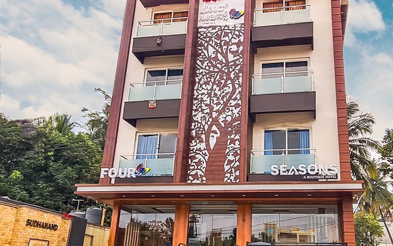 Sudhanand Four Seasons Boutique Hotel