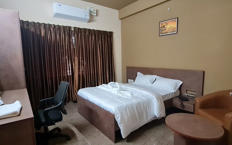 Sudhanand Four Seasons Boutique Hotel