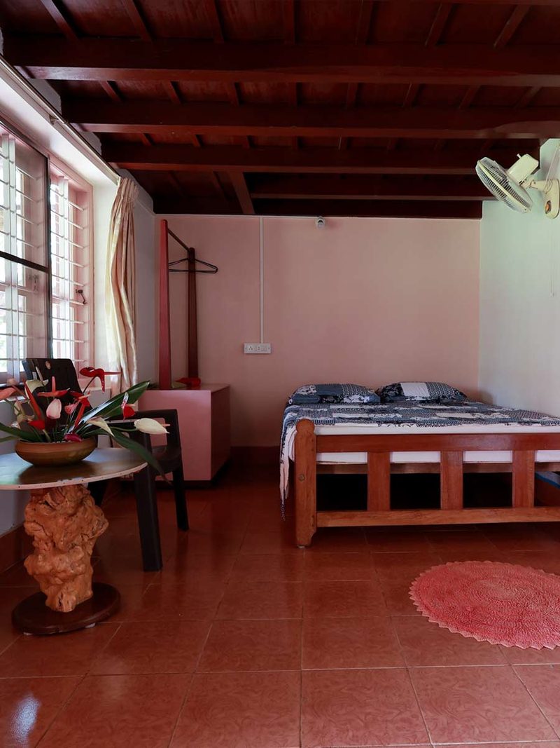 2 Members room