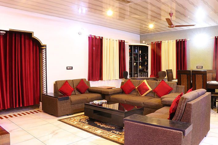 Sriniketana Home Stay