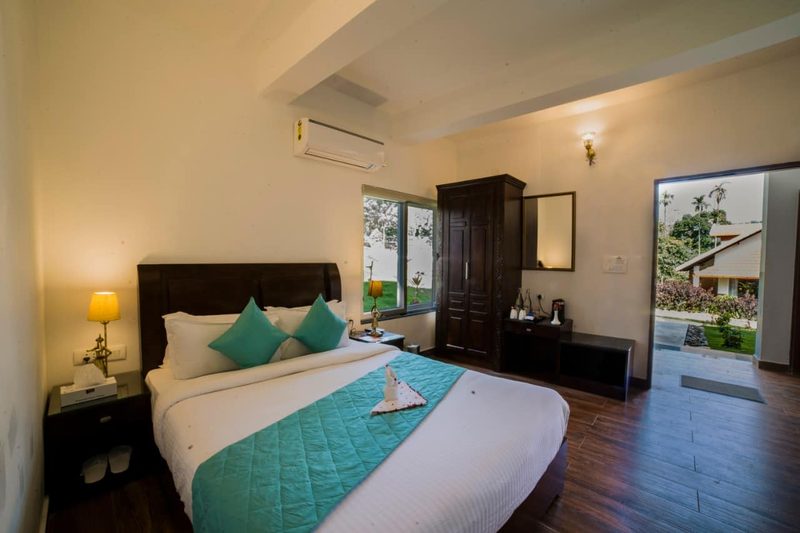 Deluxe Room at RiverMist Resorts