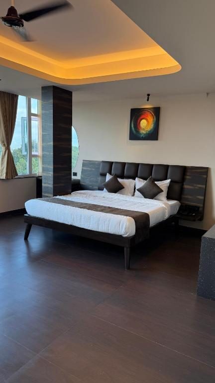 Pixel House Hotel