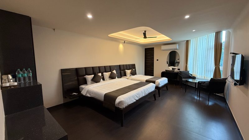 Premium Triple Room