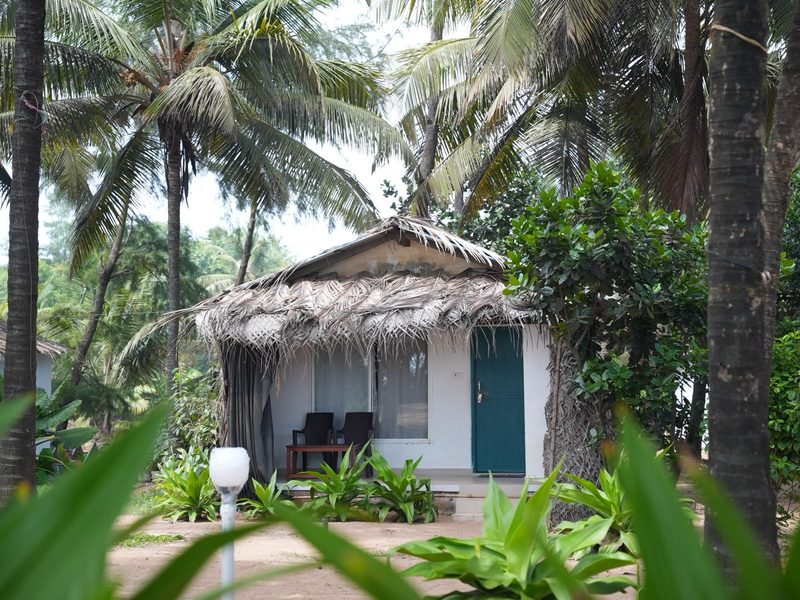 Meraki Beach Resort cottages