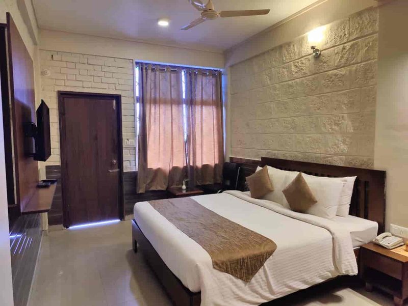 Standard AC Room bedroom