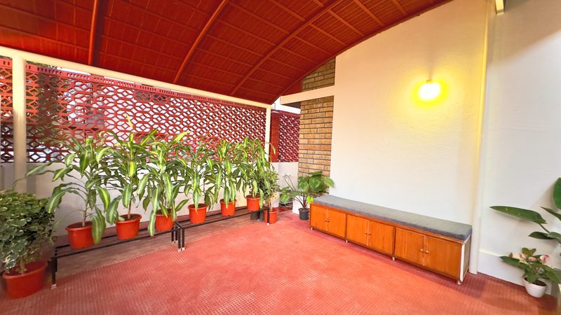 Nele Guest House