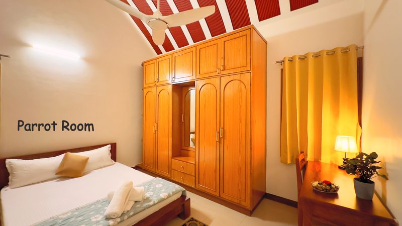 Parrot room