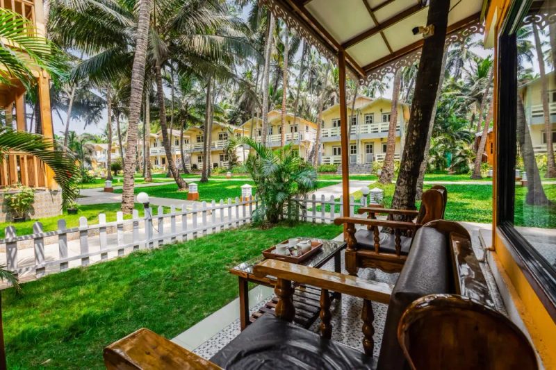 Garden View Villa With Jacuzzi at La Cabana Beach & Spa, Ashwem, North Goa