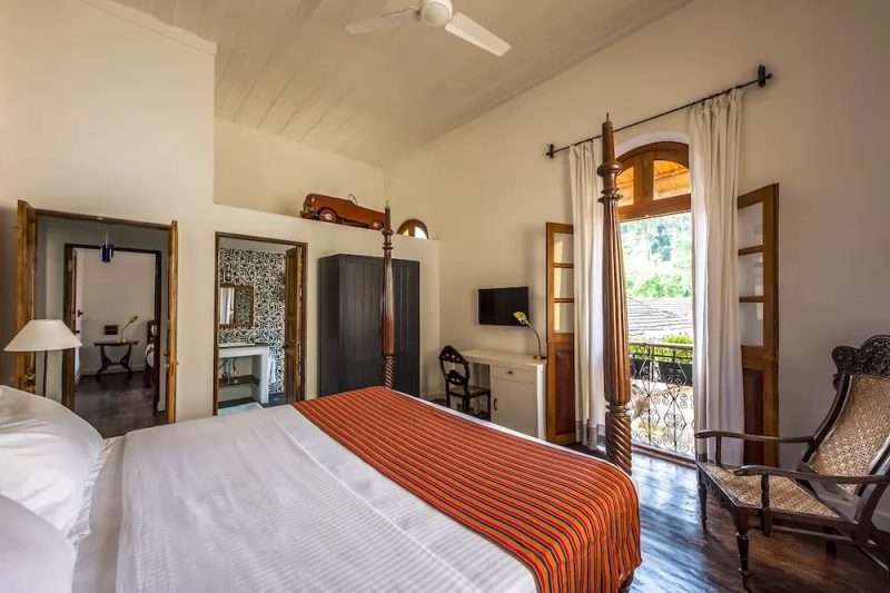 Talpona room