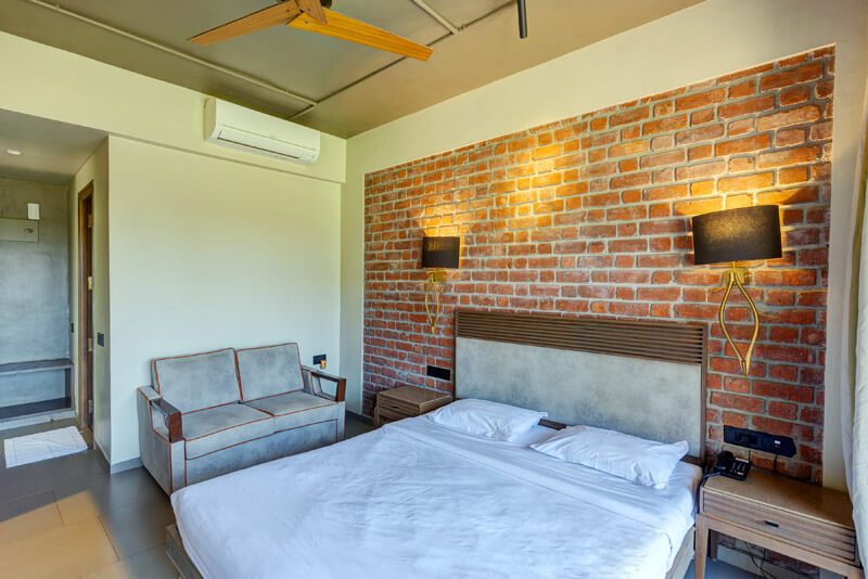 Premium room with balcony - Ground Floor