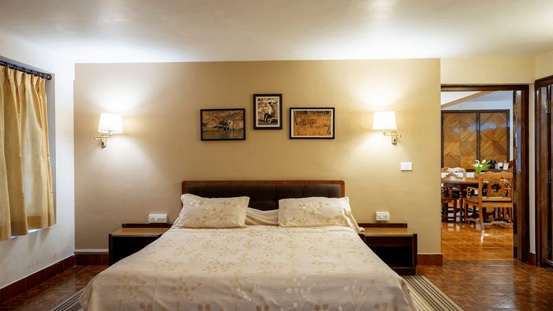 The Luxury Suite