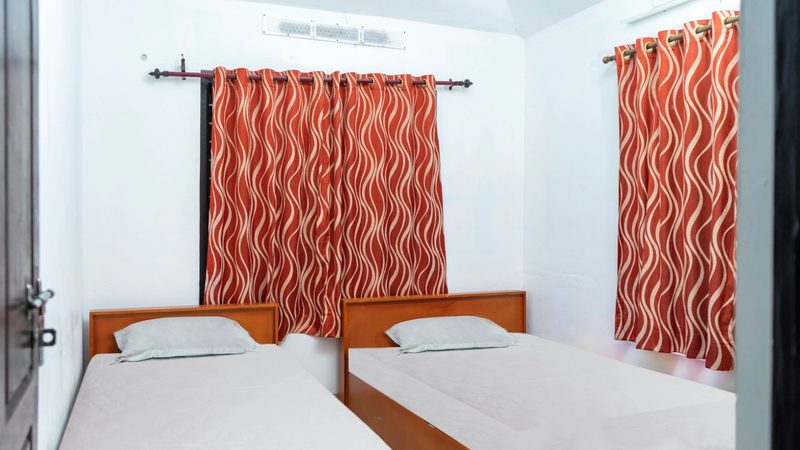 Falcon Suite