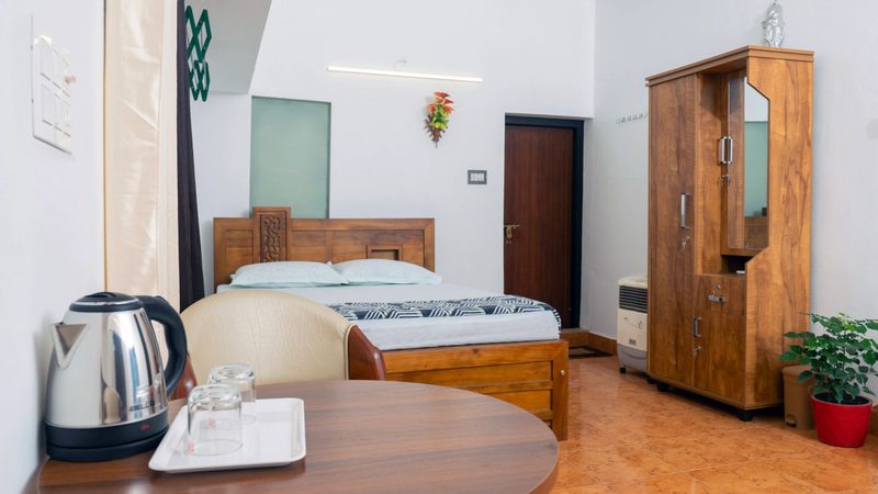 Eagle AC Room