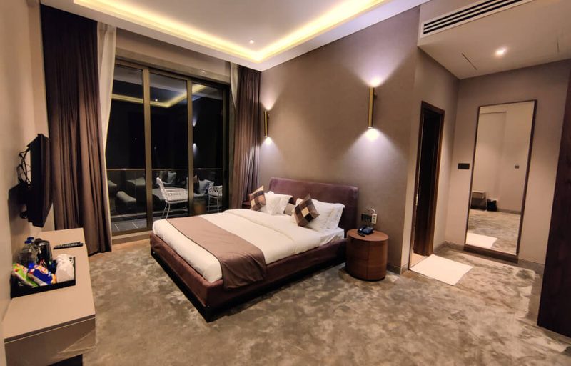 Valentia Rise room