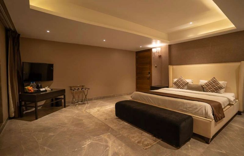 Valentia My Space room