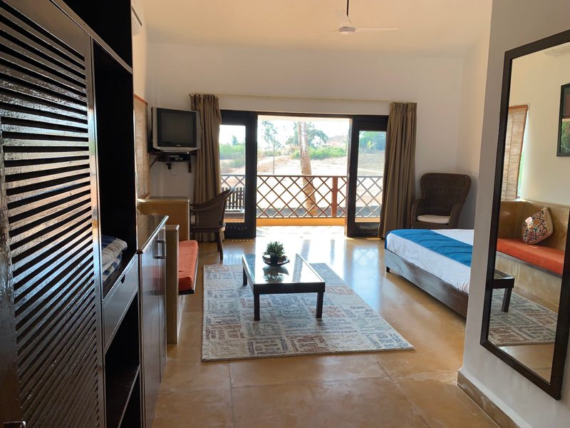 Beach Facing room extra large size with balcony facing the beach